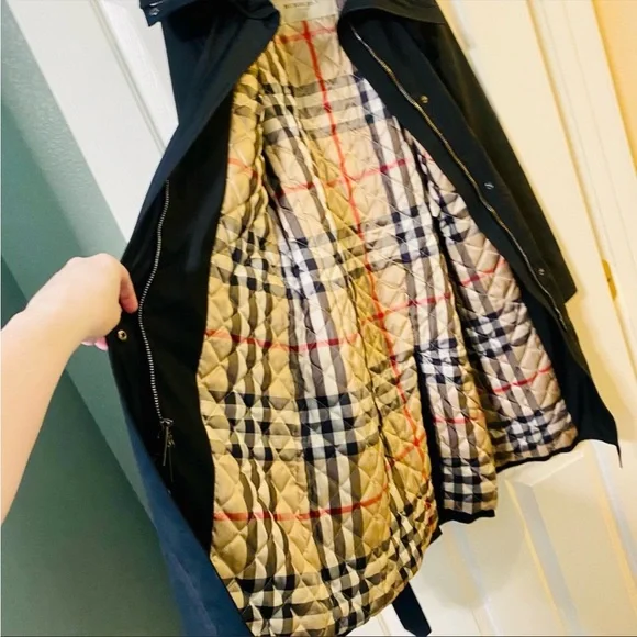 Black classic BURBERRY Winter trench